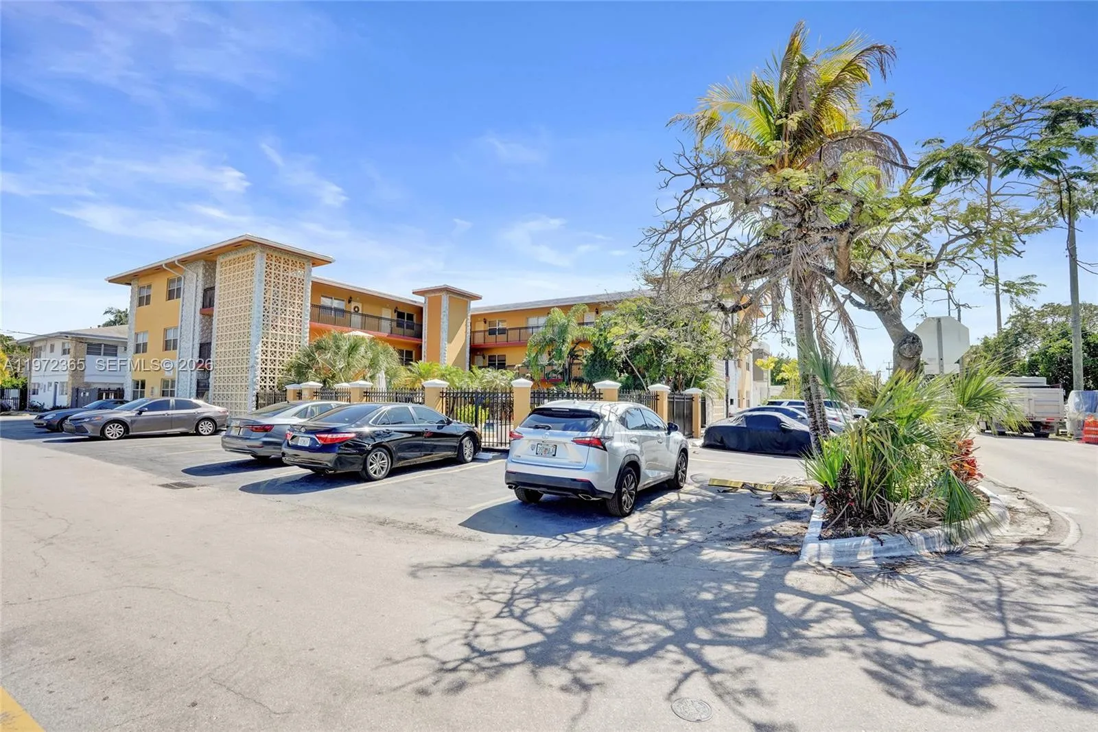 744 Ne 14th Ave 1, Fort Lauderdale, Florida 33304, Fort Lauderdale, Florida 33304, 1 Bedroom Bedrooms, ,1 BathroomBathrooms,Residential Lease,For Rent,744 Ne 14th Ave 1, Fort Lauderdale, Florida 33304,A11972365