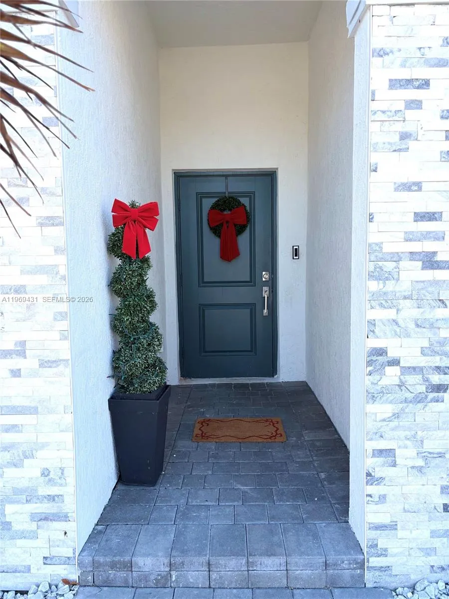 14724 Sw 181st Ter, Miami, Florida 33187, Miami, Florida 33187, 3 Bedrooms Bedrooms, ,3 BathroomsBathrooms,Residential,For Sale,14724 Sw 181st Ter, Miami, Florida 33187,A11969431