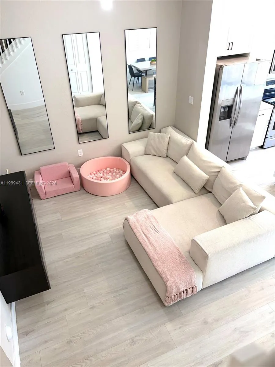 14724 Sw 181st Ter, Miami, Florida 33187, Miami, Florida 33187, 3 Bedrooms Bedrooms, ,3 BathroomsBathrooms,Residential,For Sale,14724 Sw 181st Ter, Miami, Florida 33187,A11969431