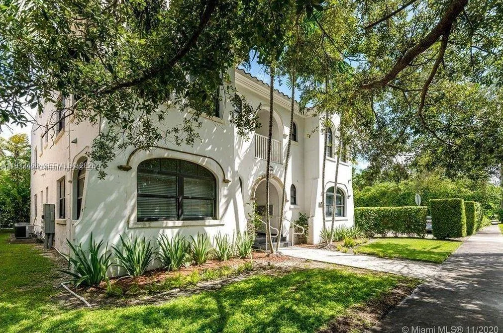 473 Mendoza Ave 5, Miami, Florida 33134, Miami, Florida 33134, 1 Bedroom Bedrooms, ,1 BathroomBathrooms,Residential Lease,For Rent,473 Mendoza Ave 5, Miami, Florida 33134,A11972456