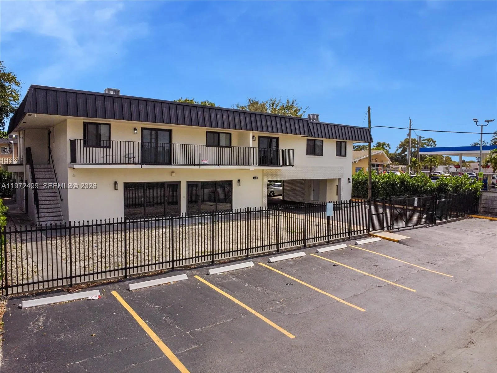 5980 Sw 40th Ave, Dania Beach, Florida 33312, Dania Beach, Florida 33312, ,Commercial Lease,For Rent,5980 Sw 40th Ave, Dania Beach, Florida 33312,A11972499