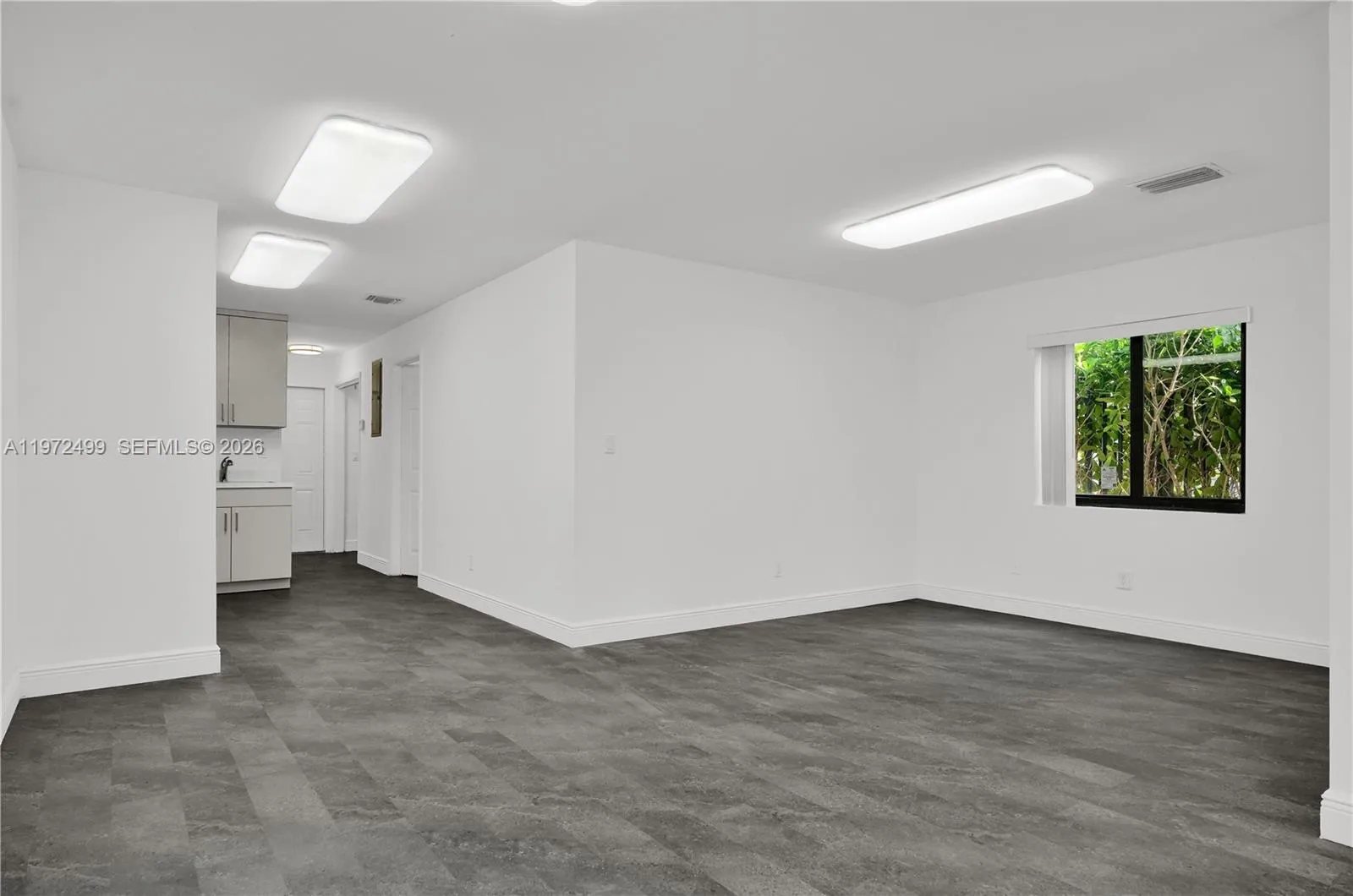 5980 Sw 40th Ave, Dania Beach, Florida 33312, Dania Beach, Florida 33312, ,Commercial Lease,For Rent,5980 Sw 40th Ave, Dania Beach, Florida 33312,A11972499