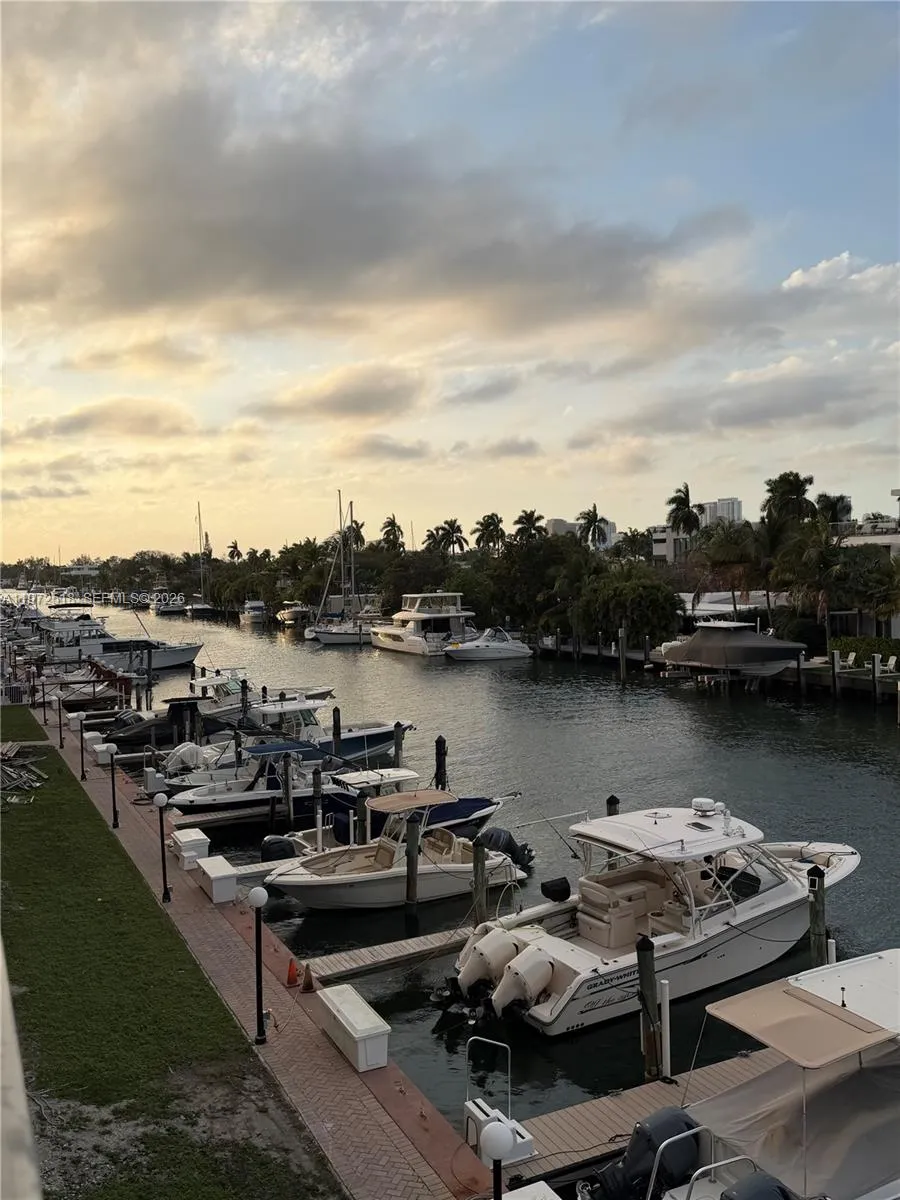 1777 Se 15 Street 320, Fort Lauderdale, Florida 33, Fort Lauderdale, Florida 33316, 1 Bedroom Bedrooms, ,1 BathroomBathrooms,Residential Lease,For Rent,1777 Se 15 Street 320, Fort Lauderdale, Florida 33,A11972518