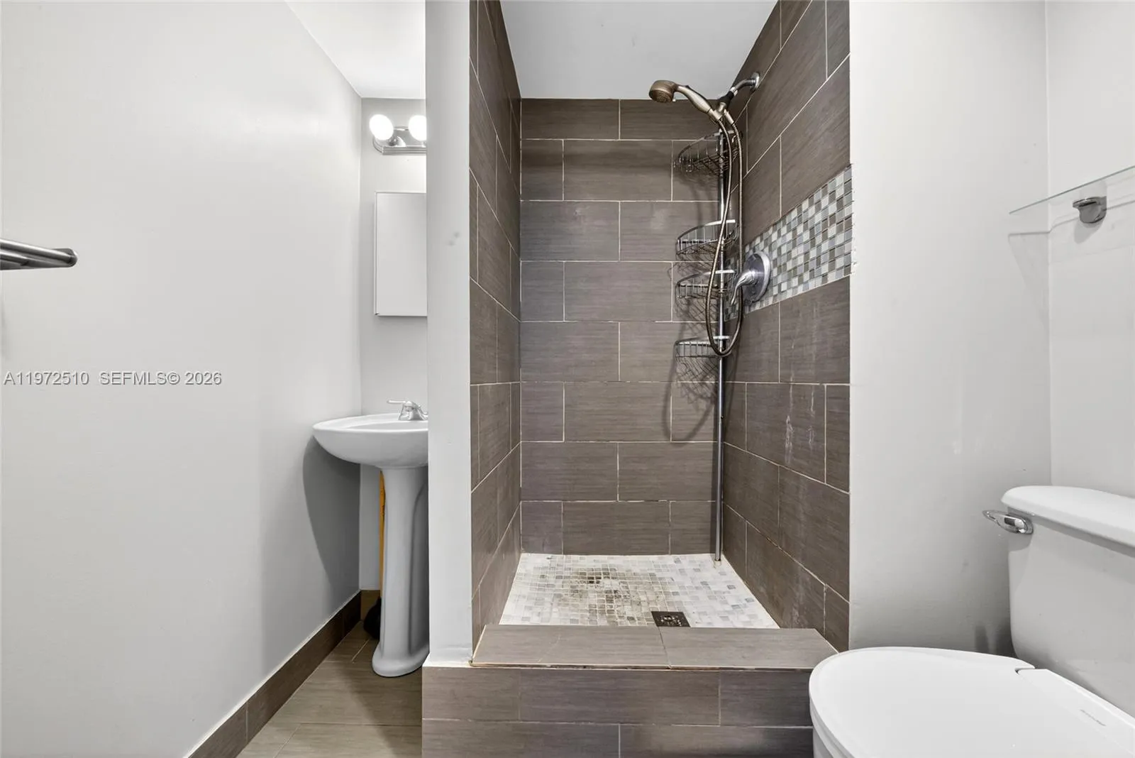1750 Ne 115th St 601, Miami, Florida 33181, Miami, Florida 33181, 2 Bedrooms Bedrooms, ,2 BathroomsBathrooms,Residential,For Sale,1750 Ne 115th St 601, Miami, Florida 33181,A11972510
