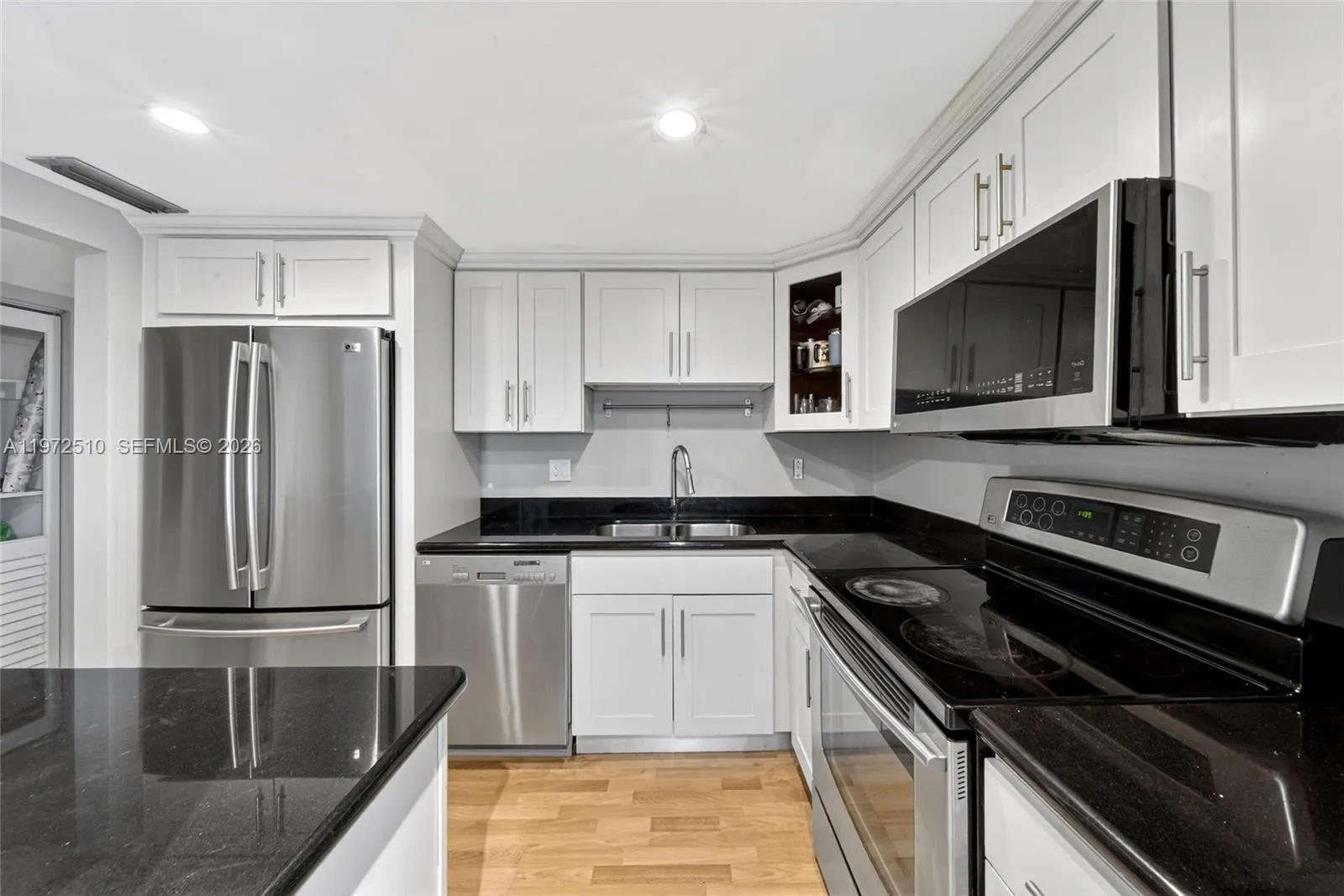 1750 Ne 115th St 601, Miami, Florida 33181, Miami, Florida 33181, 2 Bedrooms Bedrooms, ,2 BathroomsBathrooms,Residential,For Sale,1750 Ne 115th St 601, Miami, Florida 33181,A11972510