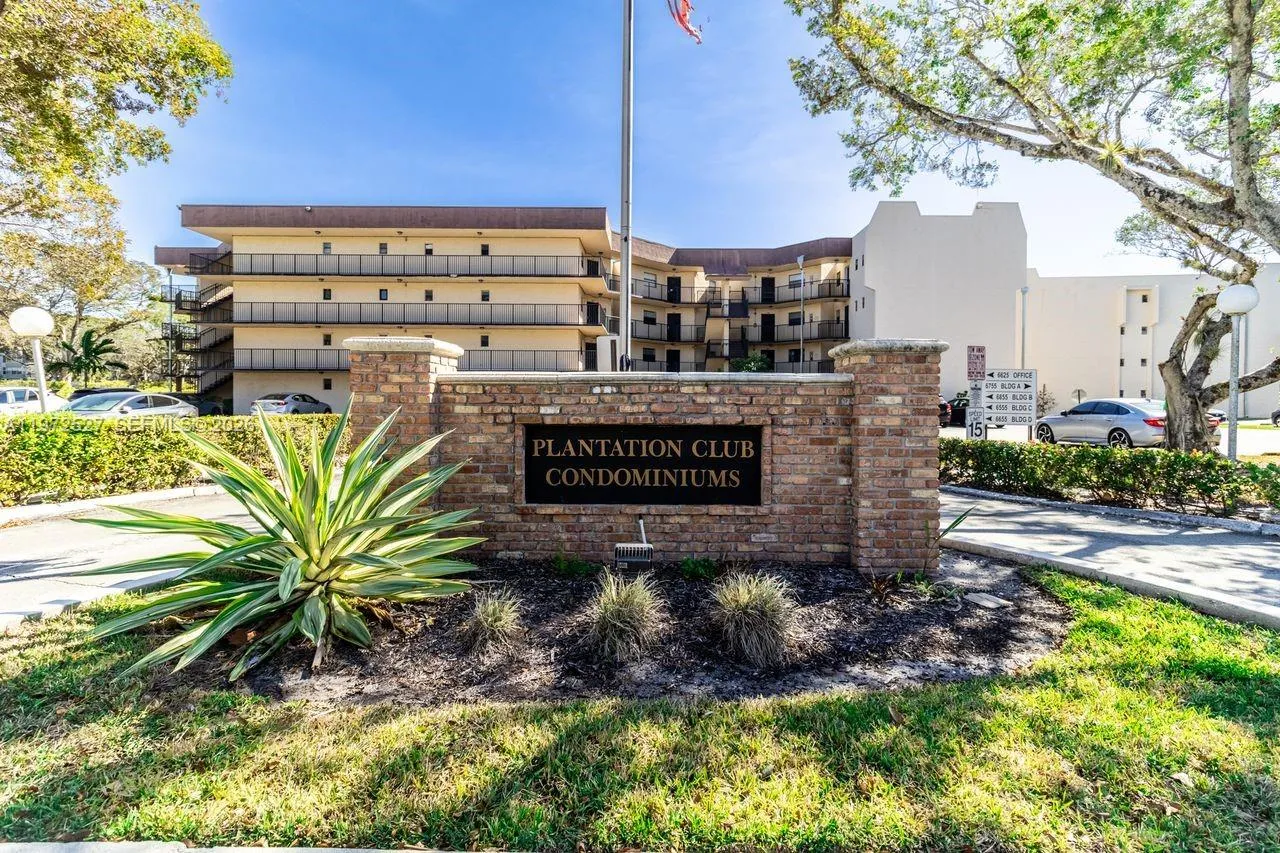 6855 W Broward Blvd 201, Plantation, Florida 33317, Plantation, Florida 33317, 2 Bedrooms Bedrooms, ,2 BathroomsBathrooms,Residential,For Sale,6855 W Broward Blvd 201, Plantation, Florida 33317,A11972527