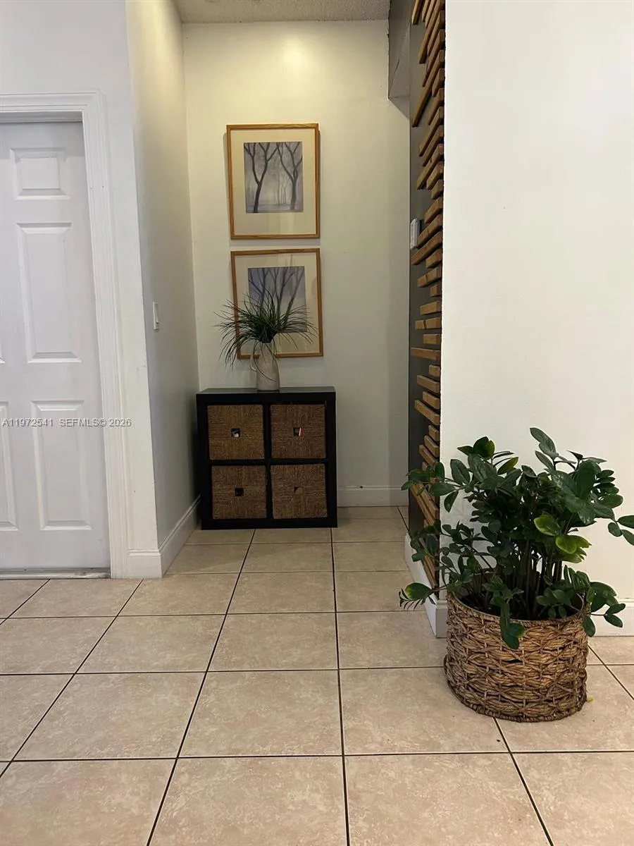 7851 Nw 34th Pl, Davie, Florida 33024, Davie, Florida 33024, 3 Bedrooms Bedrooms, ,2 BathroomsBathrooms,Residential,For Sale,7851 Nw 34th Pl, Davie, Florida 33024,A11972541