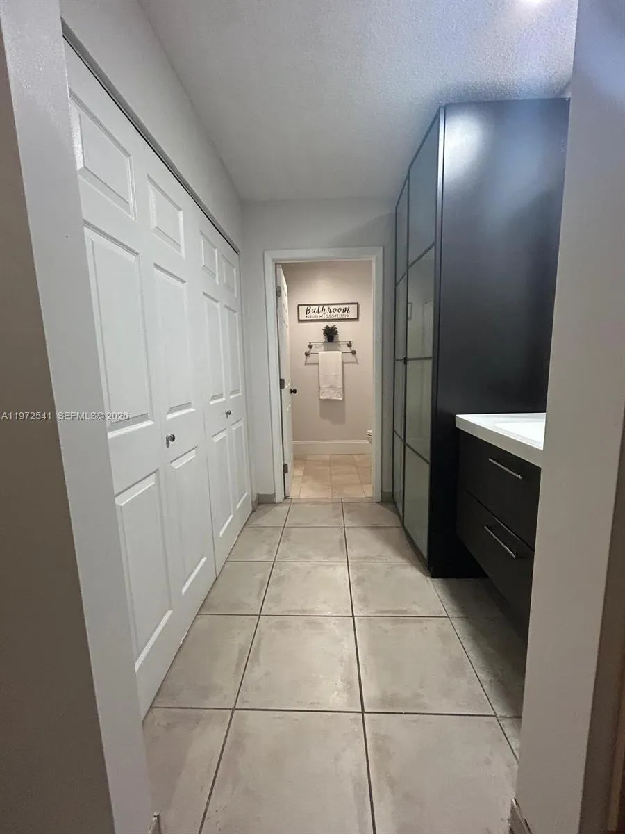 7851 Nw 34th Pl, Davie, Florida 33024, Davie, Florida 33024, 3 Bedrooms Bedrooms, ,2 BathroomsBathrooms,Residential,For Sale,7851 Nw 34th Pl, Davie, Florida 33024,A11972541