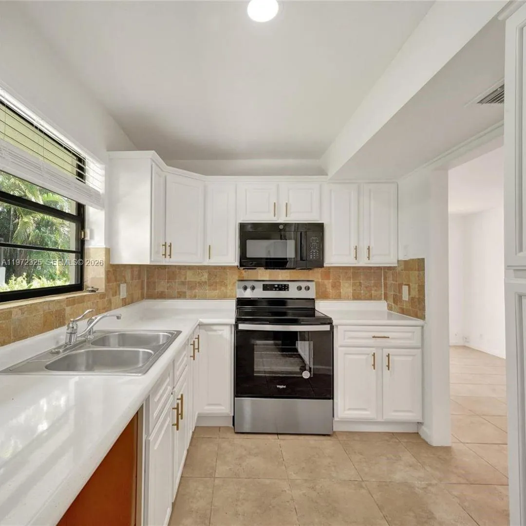 9120 Taft St, Pembroke Pines, Florida 33024, Pembroke Pines, Florida 33024, 4 Bedrooms Bedrooms, ,2 BathroomsBathrooms,Residential Lease,For Rent,9120 Taft St, Pembroke Pines, Florida 33024,A11972325