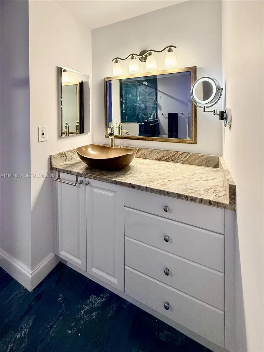 9717 N New River Canal Rd 406, Plantation, Florida, Plantation, Florida 33324, 4 Bedrooms Bedrooms, ,2 BathroomsBathrooms,Residential,For Sale,9717 N New River Canal Rd 406, Plantation, Florida,A11964832