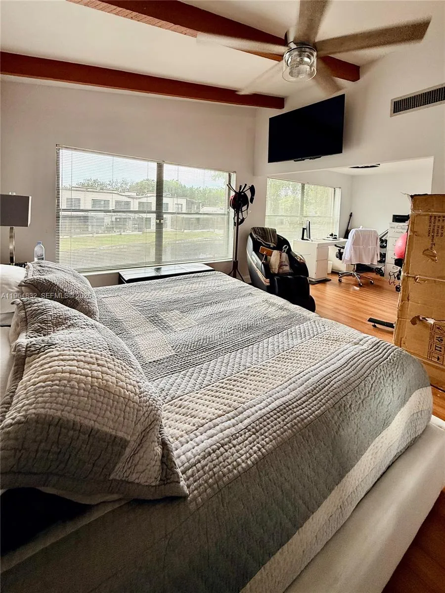 9717 N New River Canal Rd 406, Plantation, Florida, Plantation, Florida 33324, 3 Bedrooms Bedrooms, ,2 BathroomsBathrooms,Residential,For Sale,9717 N New River Canal Rd 406, Plantation, Florida,A11964832