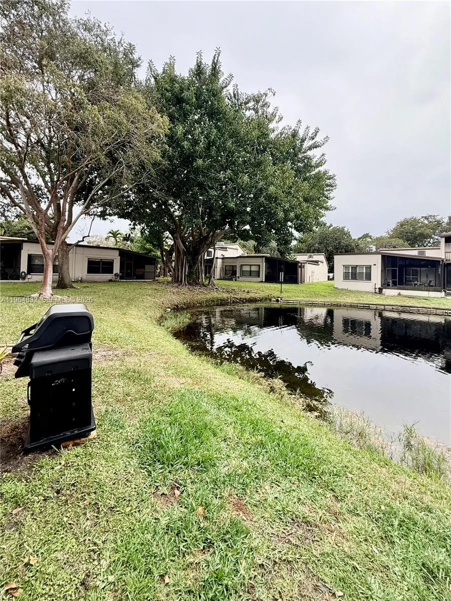 9717 N New River Canal Rd 406, Plantation, Florida, Plantation, Florida 33324, 3 Bedrooms Bedrooms, ,2 BathroomsBathrooms,Residential,For Sale,9717 N New River Canal Rd 406, Plantation, Florida,A11964832