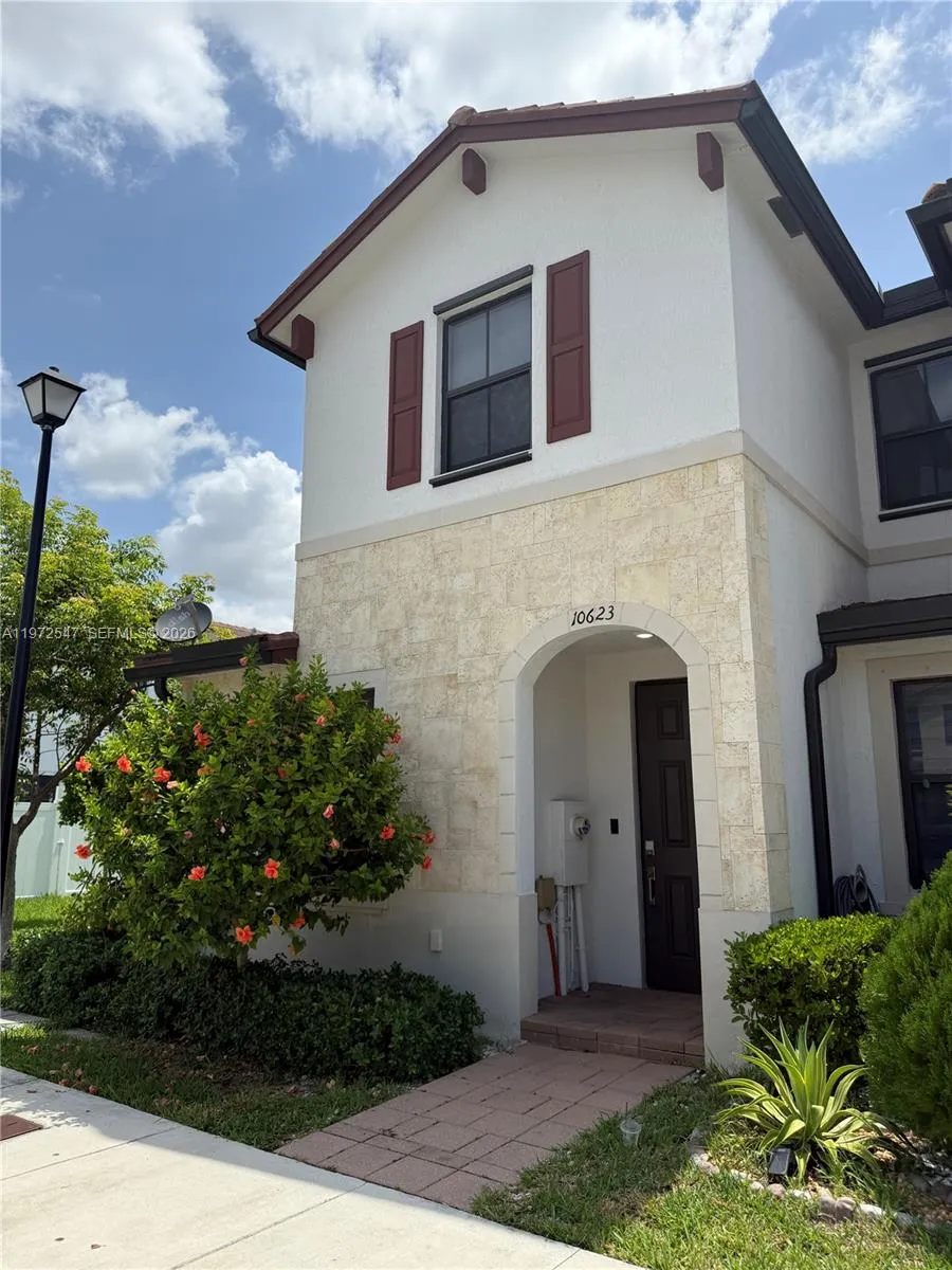 10623 W 33rd Ct 10623, Hialeah, Florida 33018, Hialeah, Florida 33018, 3 Bedrooms Bedrooms, ,2 BathroomsBathrooms,Residential Lease,For Rent,10623 W 33rd Ct 10623, Hialeah, Florida 33018,A11972547
