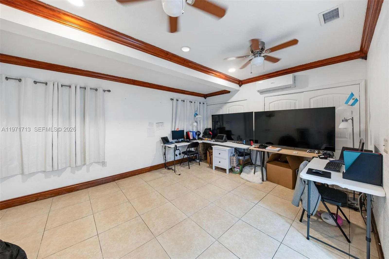 1140 Sw 85th Ct, Miami, Florida 33144, Miami, Florida 33144, 4 Bedrooms Bedrooms, ,3 BathroomsBathrooms,Residential,For Sale,1140 Sw 85th Ct, Miami, Florida 33144,A11971713