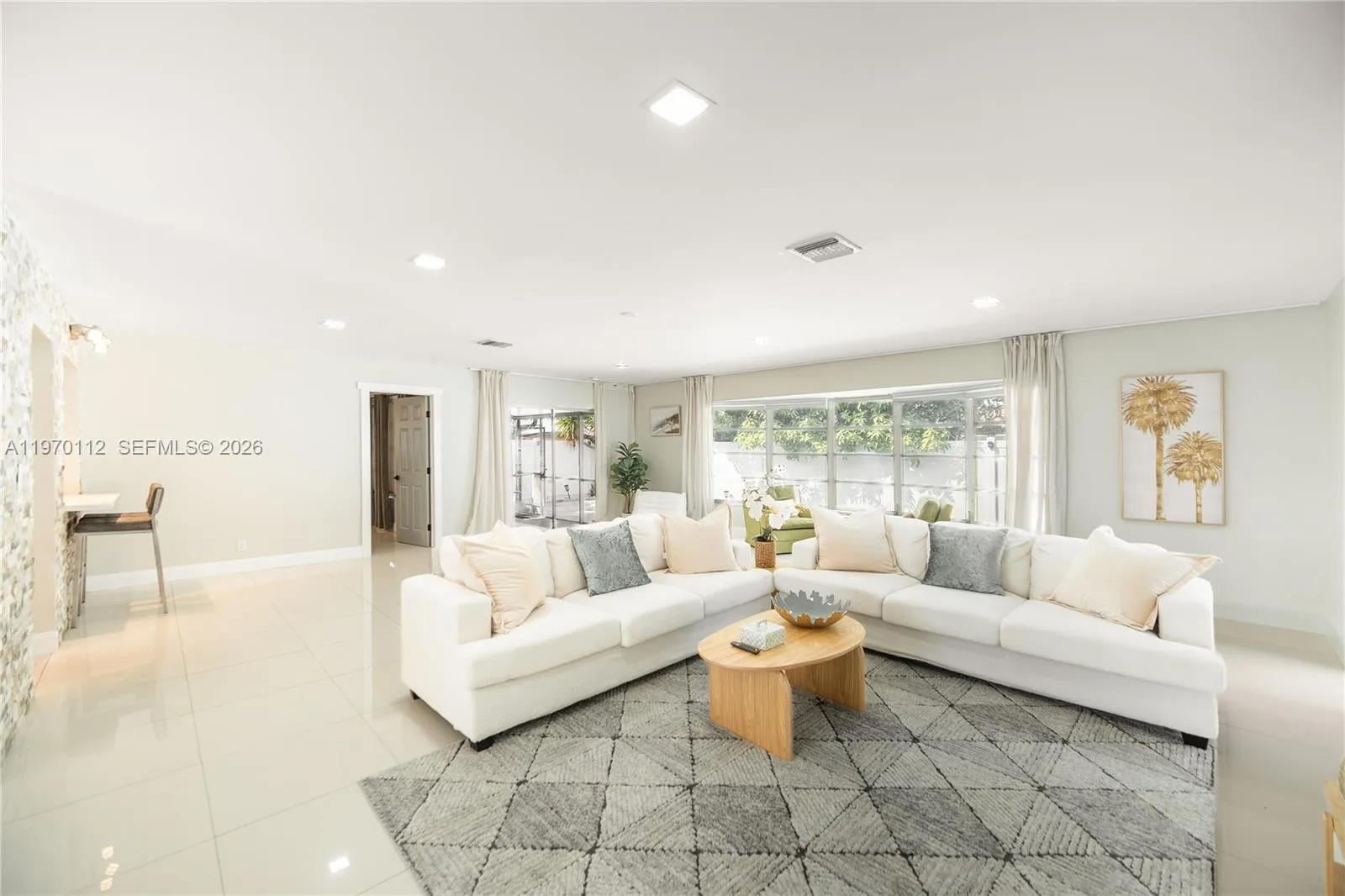 2121 Ne 62nd St, Fort Lauderdale, Florida 33308, Fort Lauderdale, Florida 33308, 3 Bedrooms Bedrooms, ,2 BathroomsBathrooms,Residential,For Sale,2121 Ne 62nd St, Fort Lauderdale, Florida 33308,A11970112