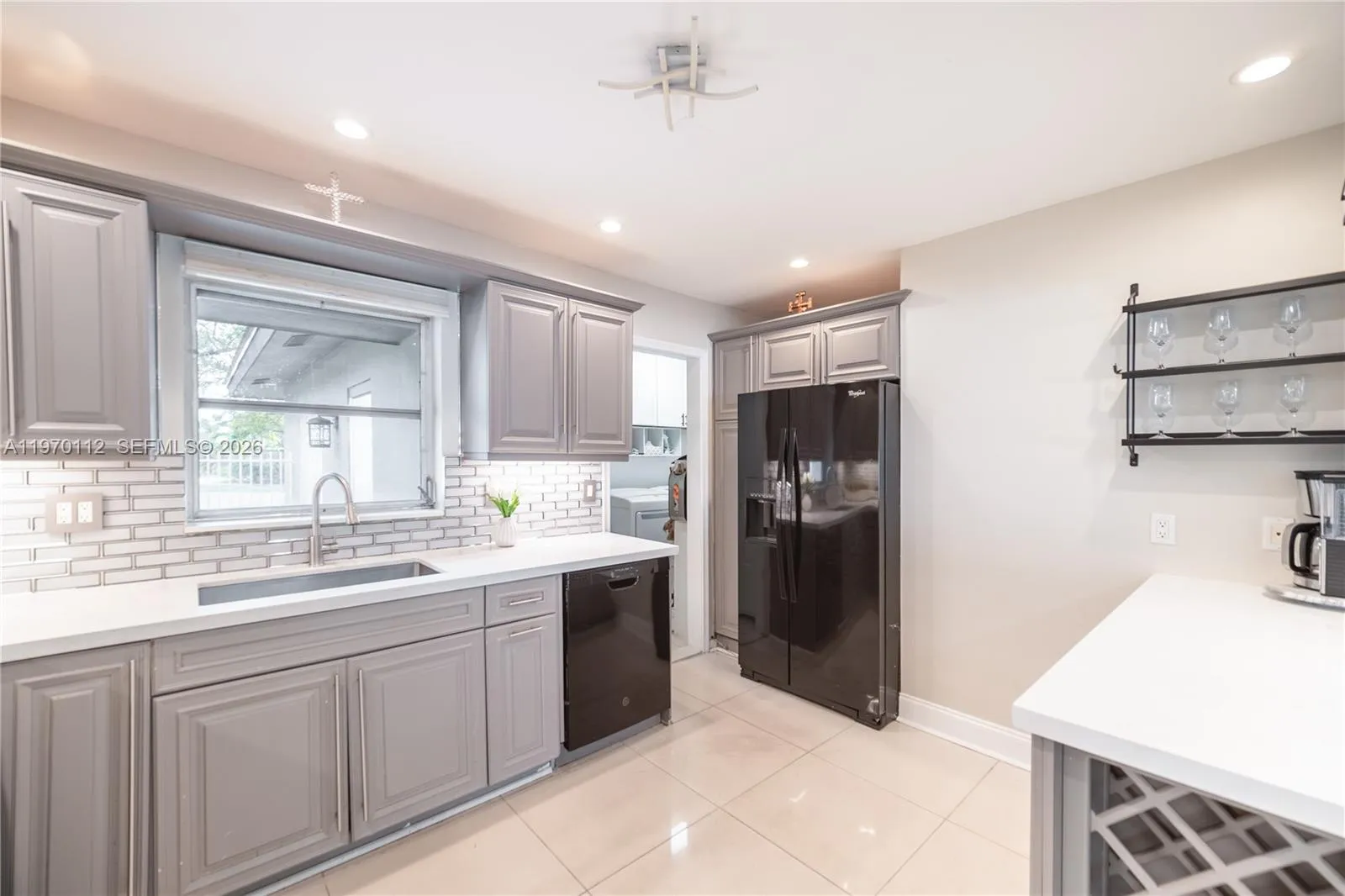 2121 Ne 62nd St, Fort Lauderdale, Florida 33308, Fort Lauderdale, Florida 33308, 3 Bedrooms Bedrooms, ,2 BathroomsBathrooms,Residential,For Sale,2121 Ne 62nd St, Fort Lauderdale, Florida 33308,A11970112