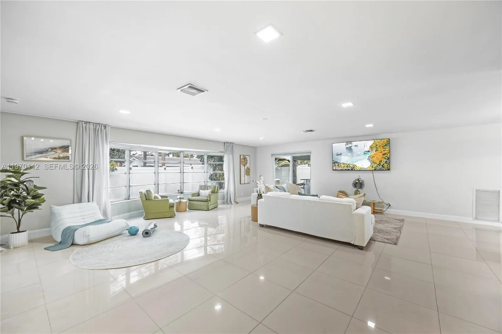 2121 Ne 62nd St, Fort Lauderdale, Florida 33308, Fort Lauderdale, Florida 33308, 3 Bedrooms Bedrooms, ,2 BathroomsBathrooms,Residential,For Sale,2121 Ne 62nd St, Fort Lauderdale, Florida 33308,A11970112