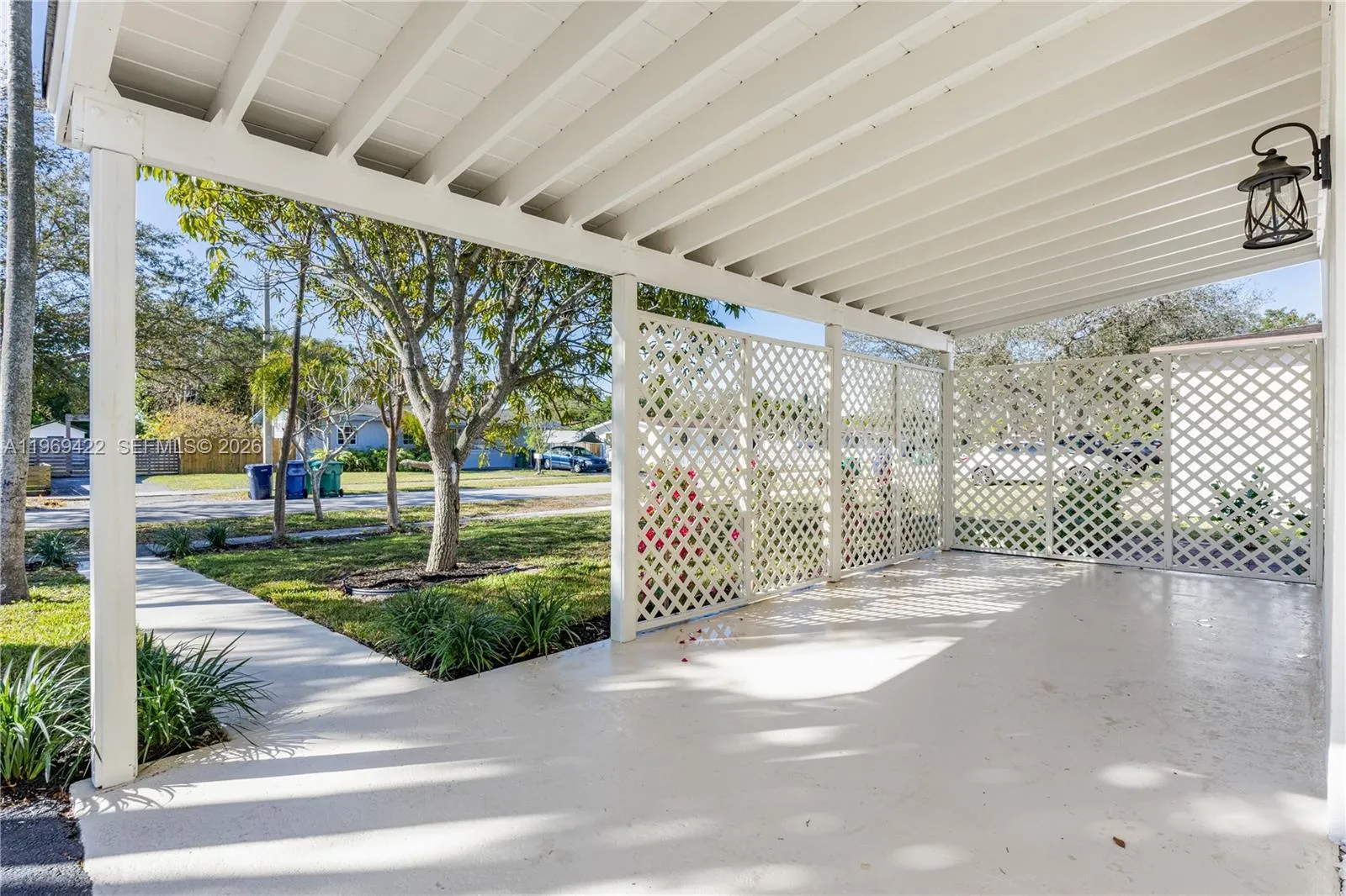 9241 Marine Dr, Cutler Bay, Florida 33189, Cutler Bay, Florida 33189, 3 Bedrooms Bedrooms, ,2 BathroomsBathrooms,Residential,For Sale,9241 Marine Dr, Cutler Bay, Florida 33189,A11969422