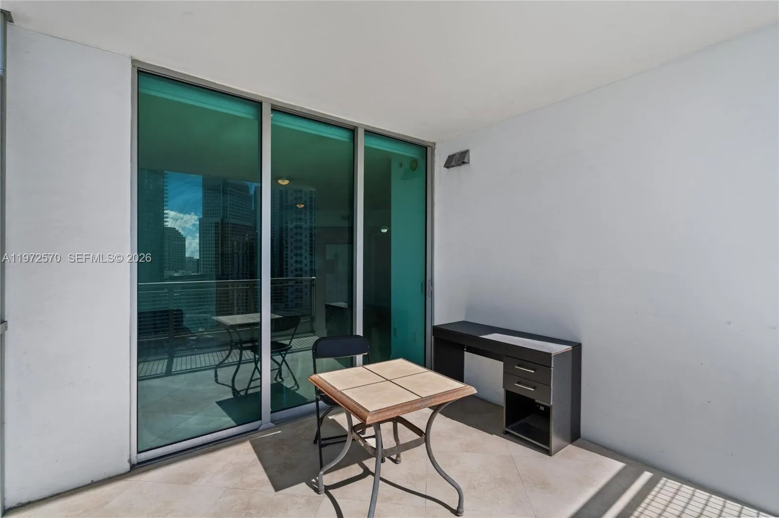 350 S Miami Ave 2210, Miami, Florida 33130, Miami, Florida 33130, 1 Bedroom Bedrooms, ,1 BathroomBathrooms,Residential Lease,For Rent,350 S Miami Ave 2210, Miami, Florida 33130,A11972570
