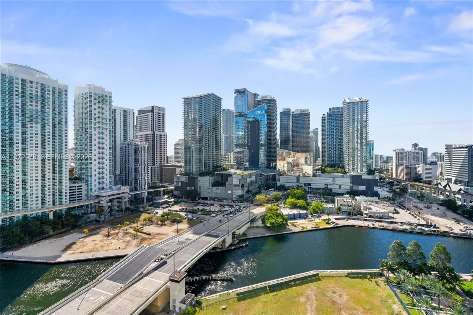 350 S Miami Ave 2210, Miami, Florida 33130, Miami, Florida 33130, 1 Bedroom Bedrooms, ,1 BathroomBathrooms,Residential Lease,For Rent,350 S Miami Ave 2210, Miami, Florida 33130,A11972570