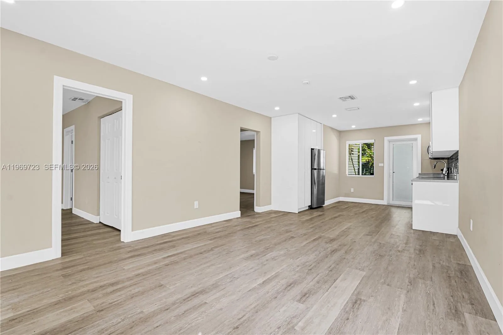 11919 Ne 8th Ave, Biscayne Park, Florida 33161, Biscayne Park, Florida 33161, ,Residential Income,For Sale,11919 Ne 8th Ave, Biscayne Park, Florida 33161,A11969723