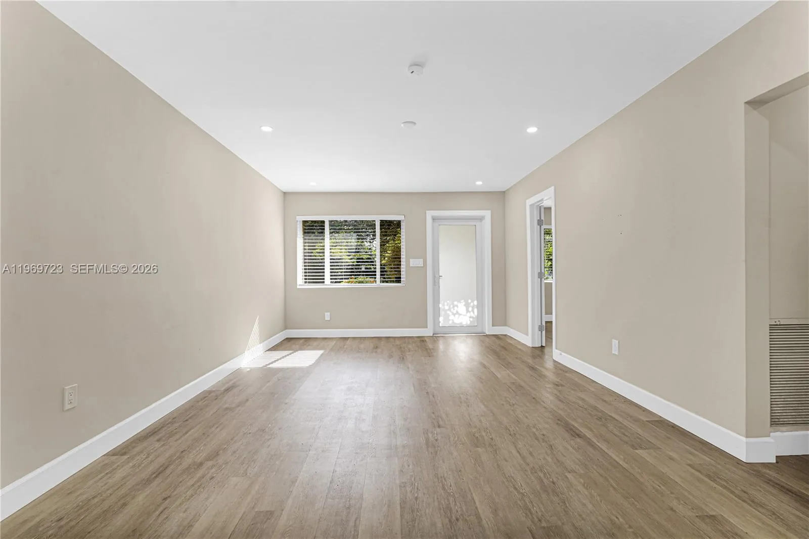 11919 Ne 8th Ave, Biscayne Park, Florida 33161, Biscayne Park, Florida 33161, ,Residential Income,For Sale,11919 Ne 8th Ave, Biscayne Park, Florida 33161,A11969723