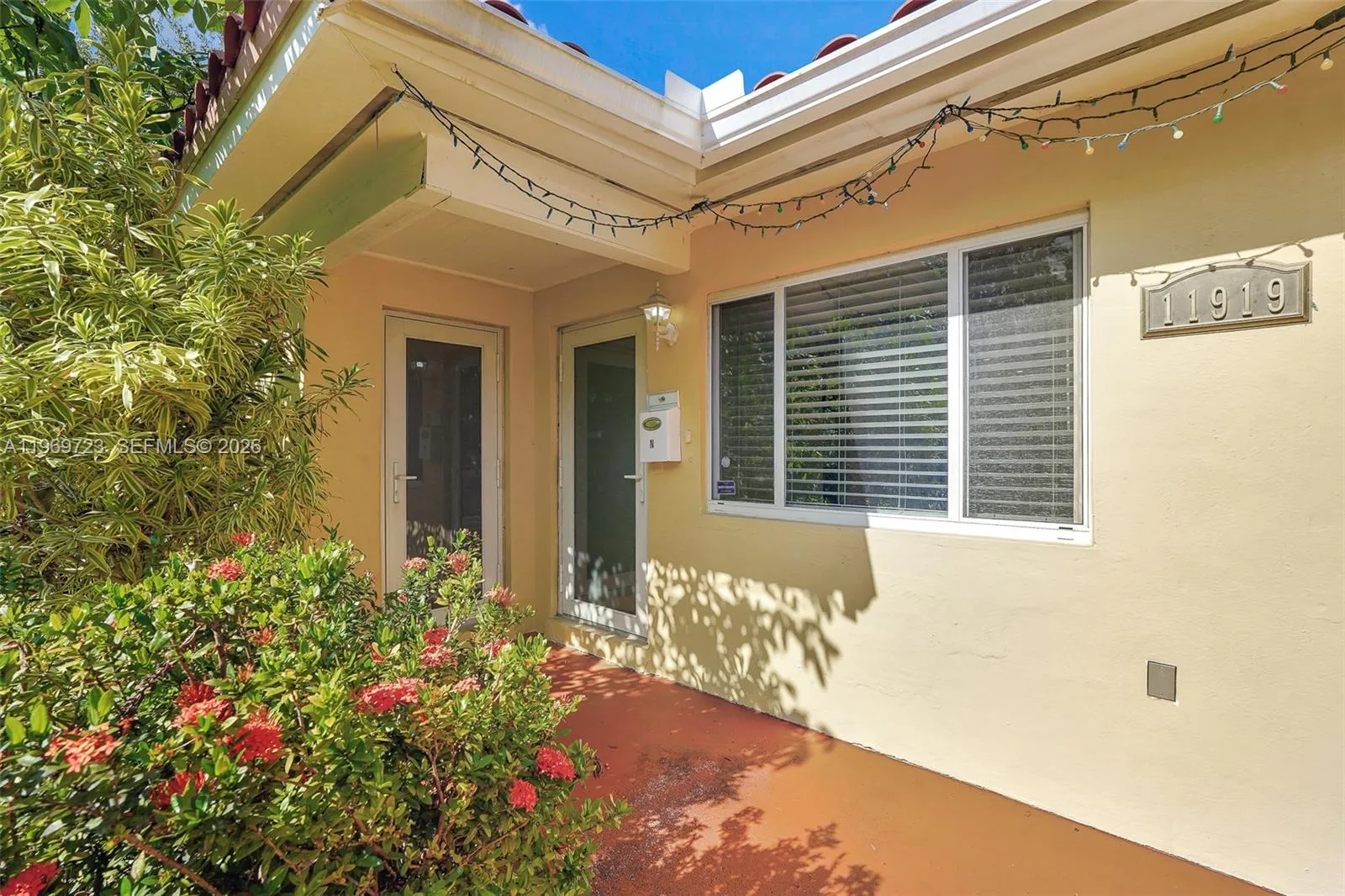 11919 Ne 8th Ave, Biscayne Park, Florida 33161, Biscayne Park, Florida 33161, ,Residential Income,For Sale,11919 Ne 8th Ave, Biscayne Park, Florida 33161,A11969723