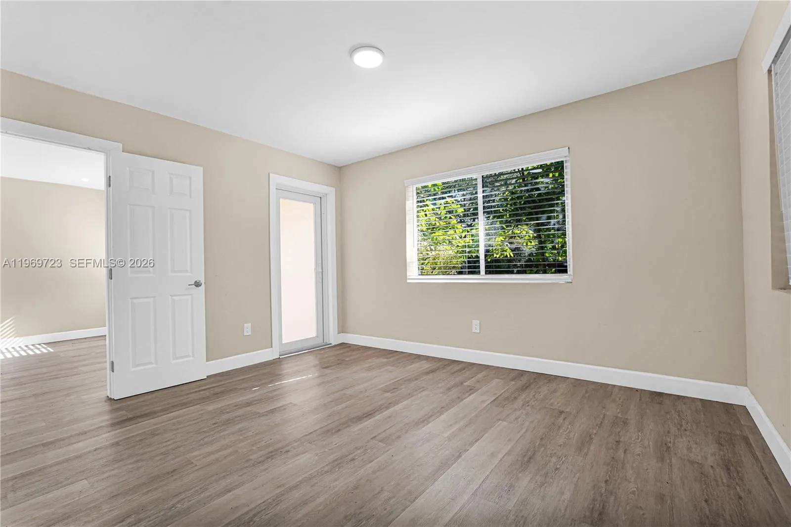 11919 Ne 8th Ave, Biscayne Park, Florida 33161, Biscayne Park, Florida 33161, ,Residential Income,For Sale,11919 Ne 8th Ave, Biscayne Park, Florida 33161,A11969723