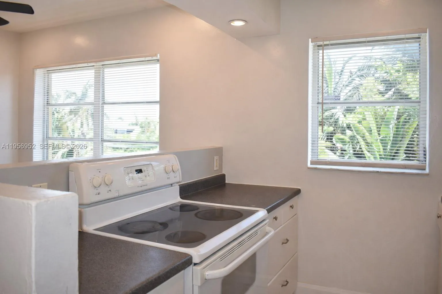1100 Ne 9th Ave 303, Fort Lauderdale, Florida 3330, Fort Lauderdale, Florida 33304, 1 Bedroom Bedrooms, ,1 BathroomBathrooms,Residential Lease,For Rent,1100 Ne 9th Ave 303, Fort Lauderdale, Florida 3330,A11956952