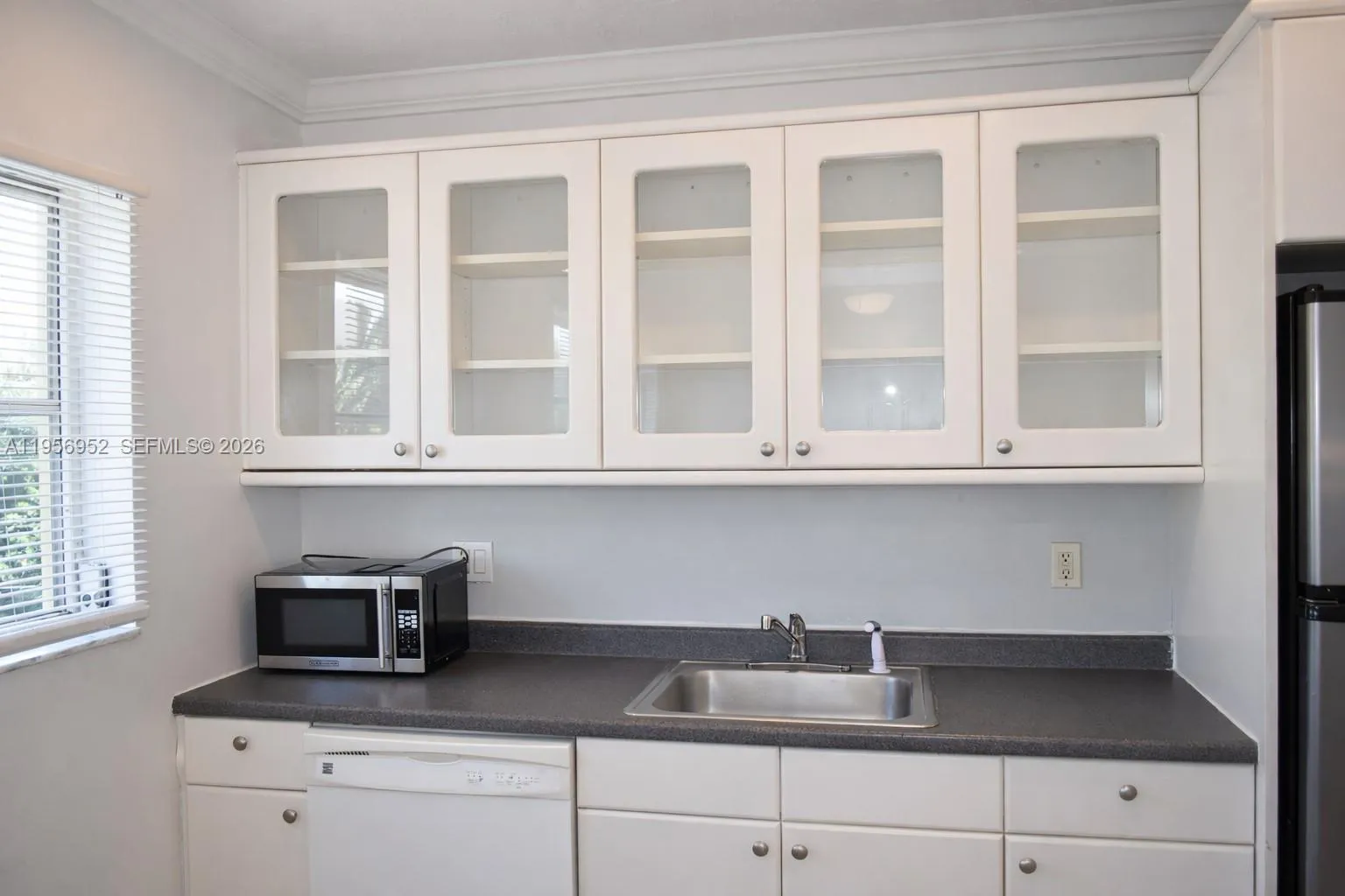 1100 Ne 9th Ave 303, Fort Lauderdale, Florida 3330, Fort Lauderdale, Florida 33304, 1 Bedroom Bedrooms, ,1 BathroomBathrooms,Residential Lease,For Rent,1100 Ne 9th Ave 303, Fort Lauderdale, Florida 3330,A11956952