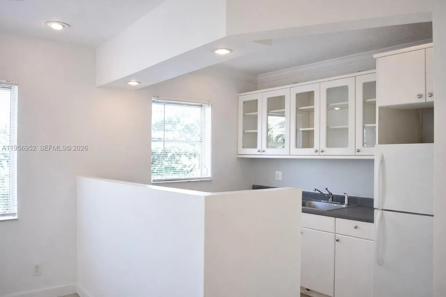 1100 Ne 9th Ave 303, Fort Lauderdale, Florida 3330, Fort Lauderdale, Florida 33304, 1 Bedroom Bedrooms, ,1 BathroomBathrooms,Residential Lease,For Rent,1100 Ne 9th Ave 303, Fort Lauderdale, Florida 3330,A11956952