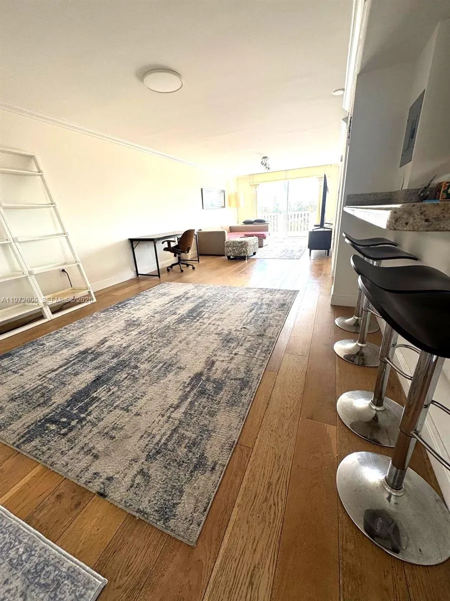 910 Michigan Ave 501, Miami Beach, Florida 33139, Miami Beach, Florida 33139, 1 Bedroom Bedrooms, ,1 BathroomBathrooms,Residential Lease,For Rent,910 Michigan Ave 501, Miami Beach, Florida 33139,A11972605