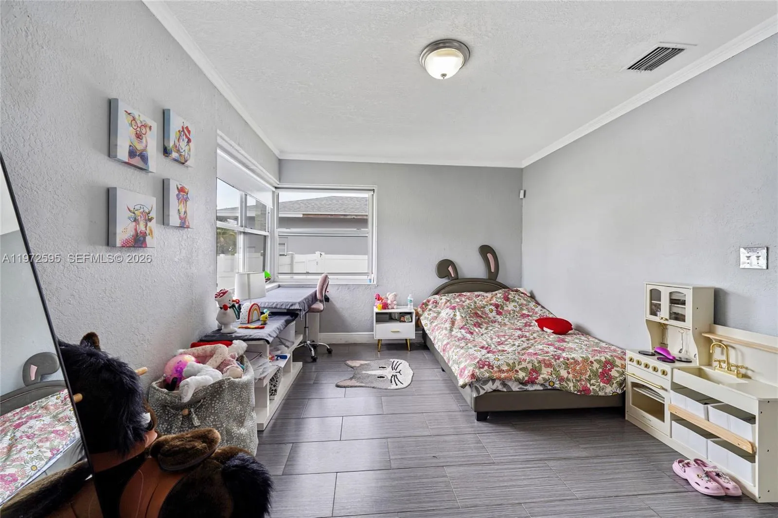 2534 Monroe St, Hollywood, Florida 33020, Hollywood, Florida 33020, 3 Bedrooms Bedrooms, ,2 BathroomsBathrooms,Residential Lease,For Rent,2534 Monroe St, Hollywood, Florida 33020,A11972595