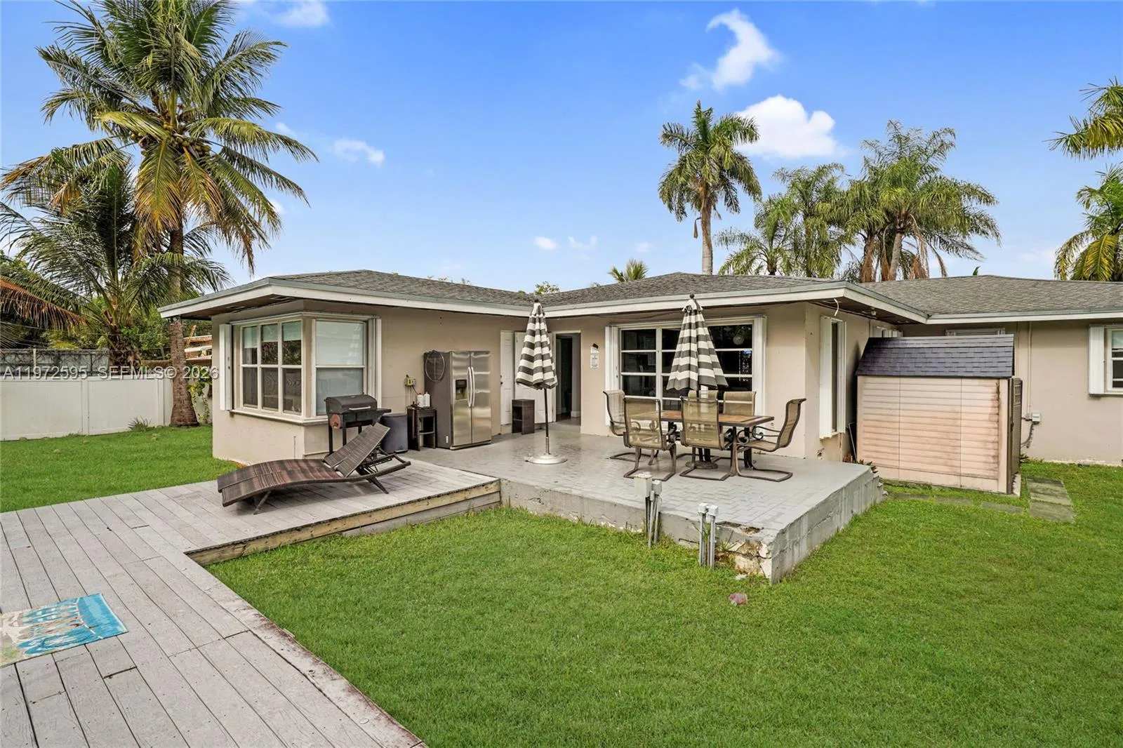 2534 Monroe St, Hollywood, Florida 33020, Hollywood, Florida 33020, 3 Bedrooms Bedrooms, ,2 BathroomsBathrooms,Residential Lease,For Rent,2534 Monroe St, Hollywood, Florida 33020,A11972595