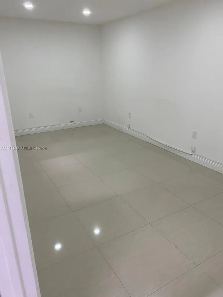 5930 Nw 99th Ave 4, Doral, Florida 33178, Doral, Florida 33178, ,Commercial Lease,For Rent,5930 Nw 99th Ave 4, Doral, Florida 33178,A11972617