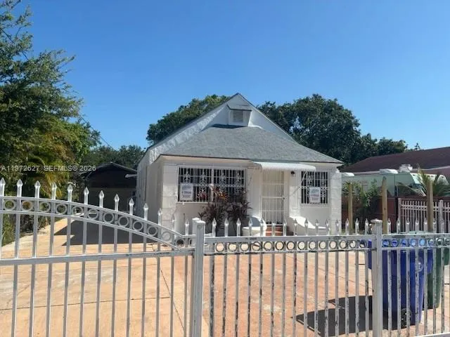 34 Nw 69th St, Miami, Florida 33150, Miami, Florida 33150, 4 Bedrooms Bedrooms, ,2 BathroomsBathrooms,Residential,For Sale,34 Nw 69th St, Miami, Florida 33150,A11972627