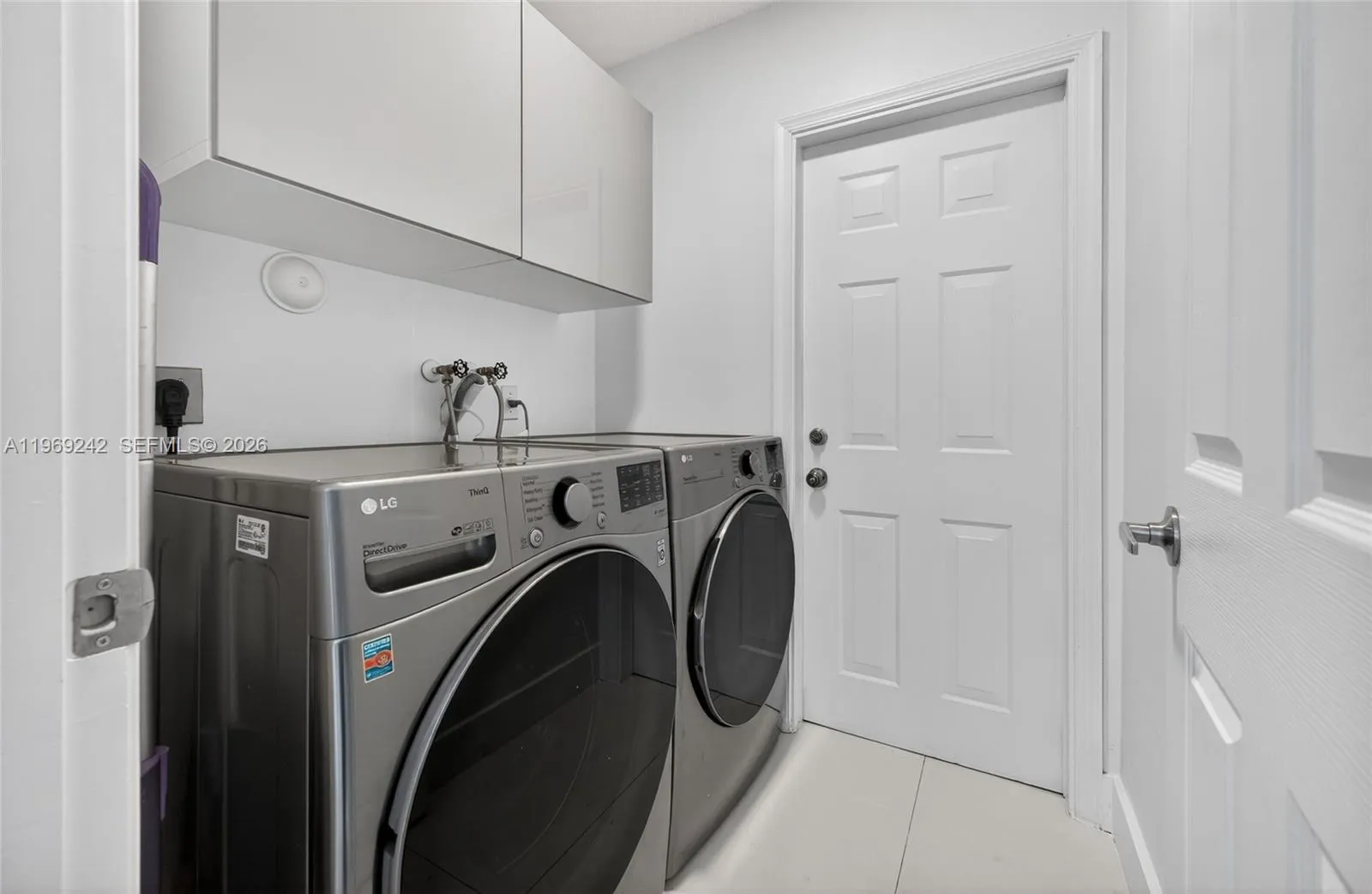 4115 Sabal Ridge Cir, Weston, Florida 33331, Weston, Florida 33331, 3 Bedrooms Bedrooms, ,2 BathroomsBathrooms,Residential,For Sale,4115 Sabal Ridge Cir, Weston, Florida 33331,A11969242