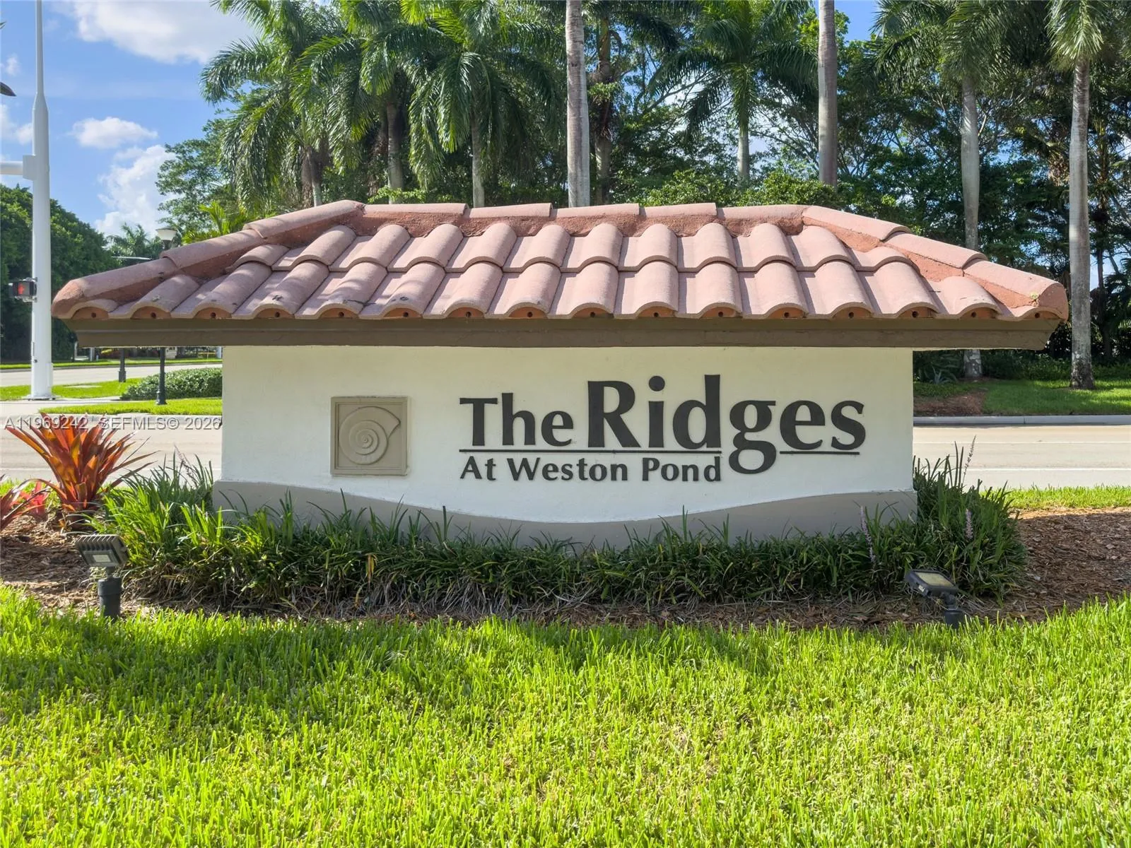 4115 Sabal Ridge Cir, Weston, Florida 33331, Weston, Florida 33331, 3 Bedrooms Bedrooms, ,2 BathroomsBathrooms,Residential,For Sale,4115 Sabal Ridge Cir, Weston, Florida 33331,A11969242