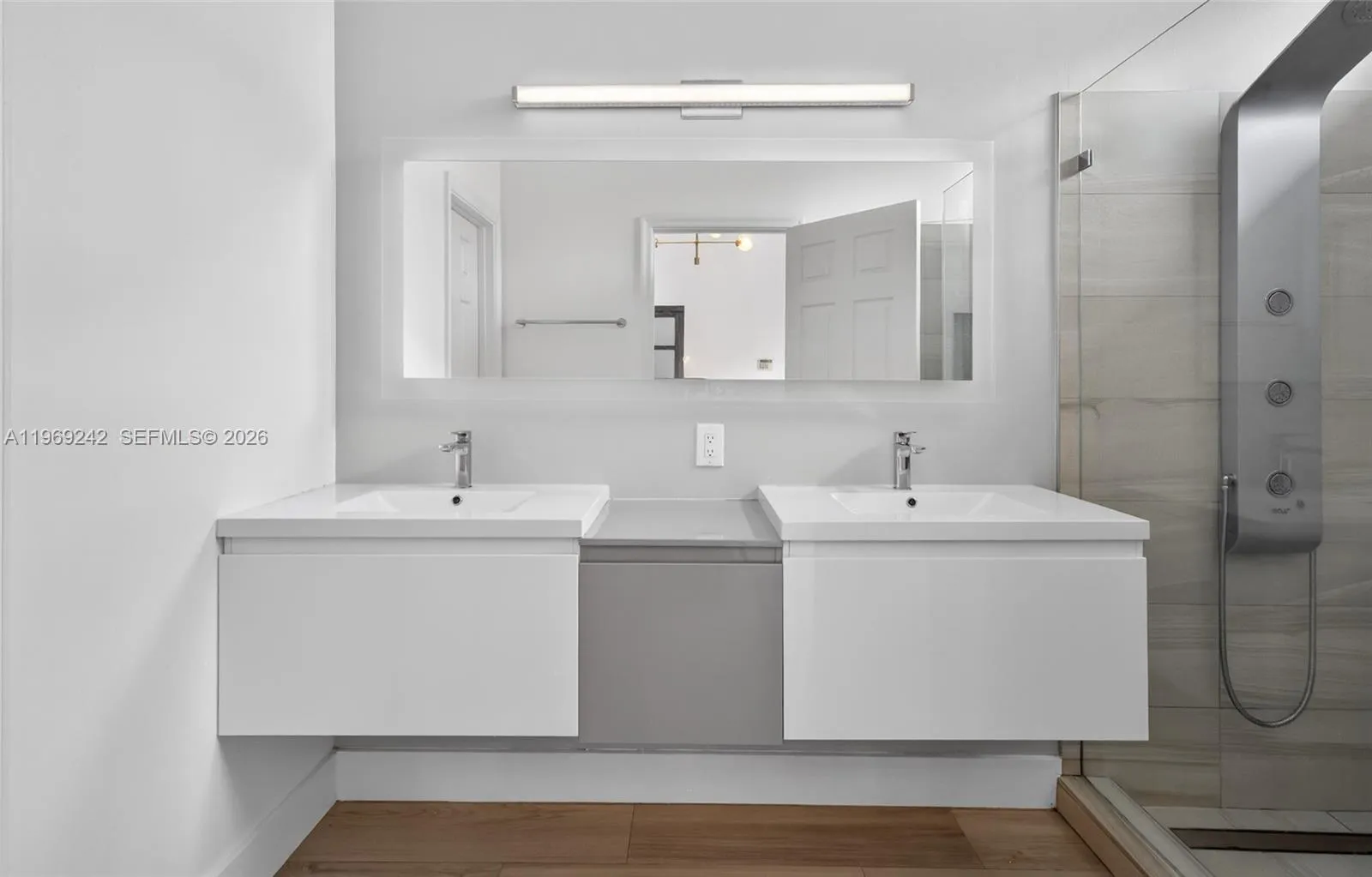 4115 Sabal Ridge Cir, Weston, Florida 33331, Weston, Florida 33331, 3 Bedrooms Bedrooms, ,2 BathroomsBathrooms,Residential,For Sale,4115 Sabal Ridge Cir, Weston, Florida 33331,A11969242