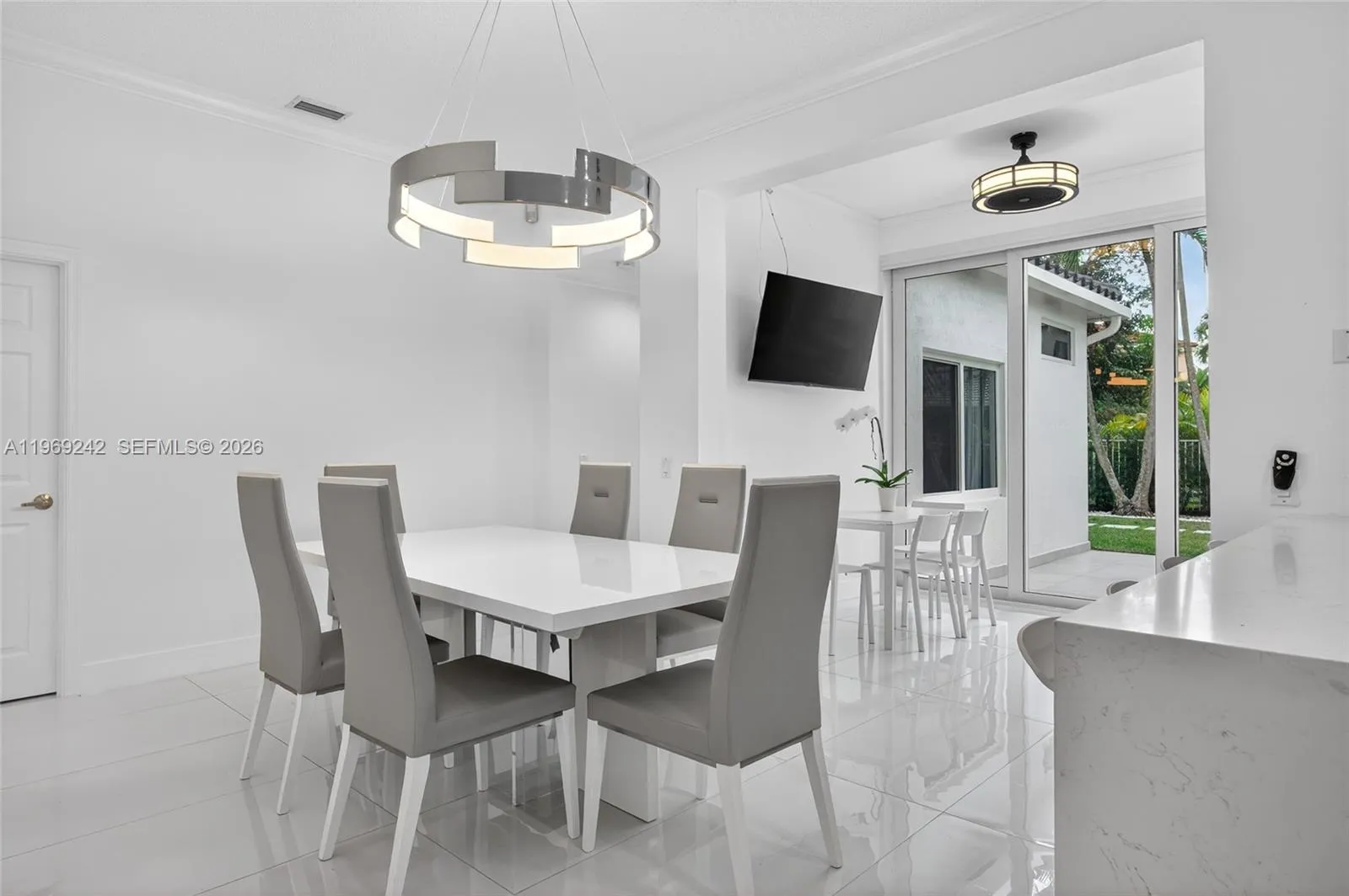 4115 Sabal Ridge Cir, Weston, Florida 33331, Weston, Florida 33331, 3 Bedrooms Bedrooms, ,2 BathroomsBathrooms,Residential,For Sale,4115 Sabal Ridge Cir, Weston, Florida 33331,A11969242