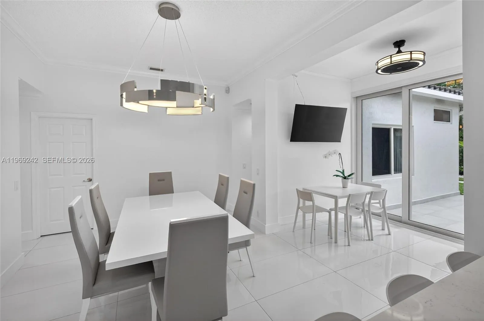 4115 Sabal Ridge Cir, Weston, Florida 33331, Weston, Florida 33331, 3 Bedrooms Bedrooms, ,2 BathroomsBathrooms,Residential,For Sale,4115 Sabal Ridge Cir, Weston, Florida 33331,A11969242