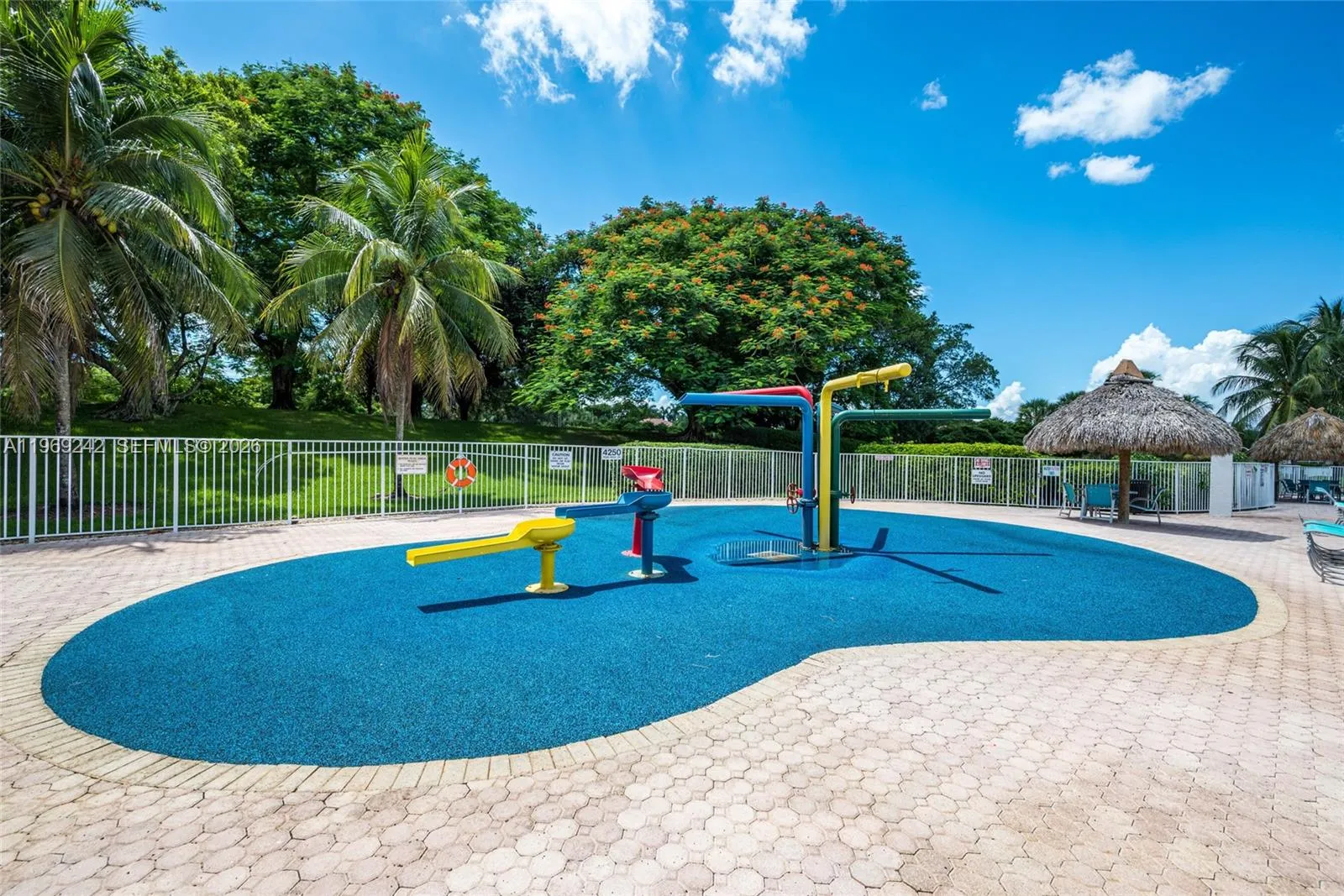 4115 Sabal Ridge Cir, Weston, Florida 33331, Weston, Florida 33331, 3 Bedrooms Bedrooms, ,2 BathroomsBathrooms,Residential,For Sale,4115 Sabal Ridge Cir, Weston, Florida 33331,A11969242