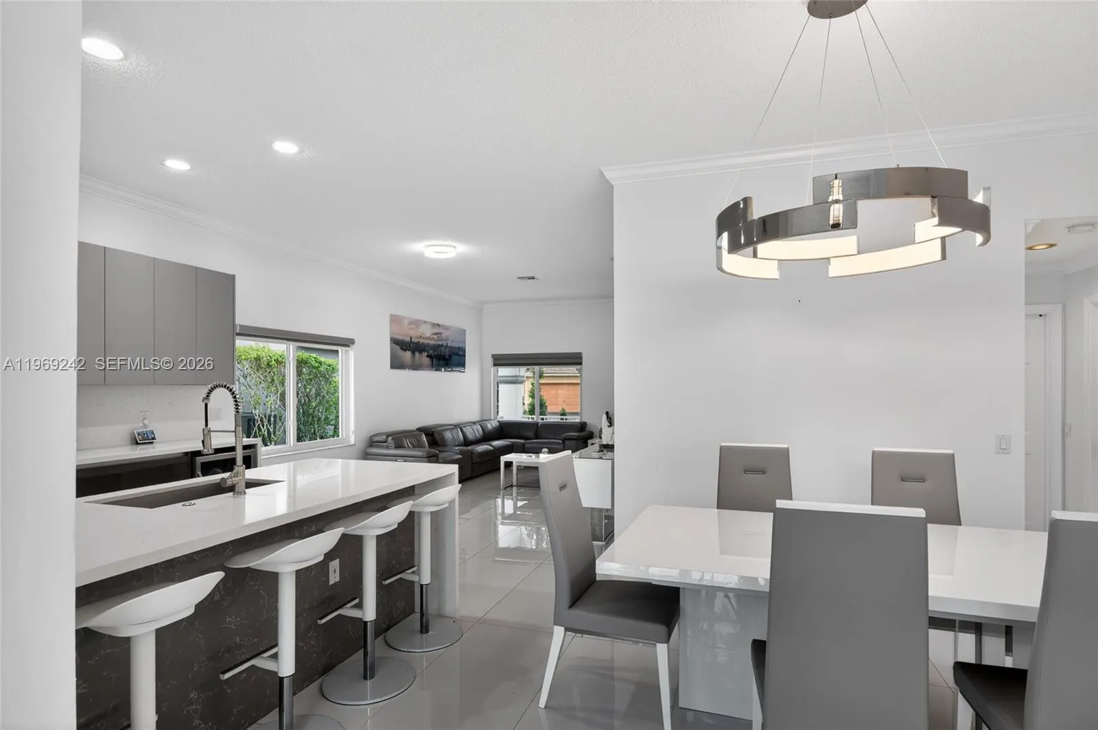 4115 Sabal Ridge Cir, Weston, Florida 33331, Weston, Florida 33331, 3 Bedrooms Bedrooms, ,2 BathroomsBathrooms,Residential,For Sale,4115 Sabal Ridge Cir, Weston, Florida 33331,A11969242