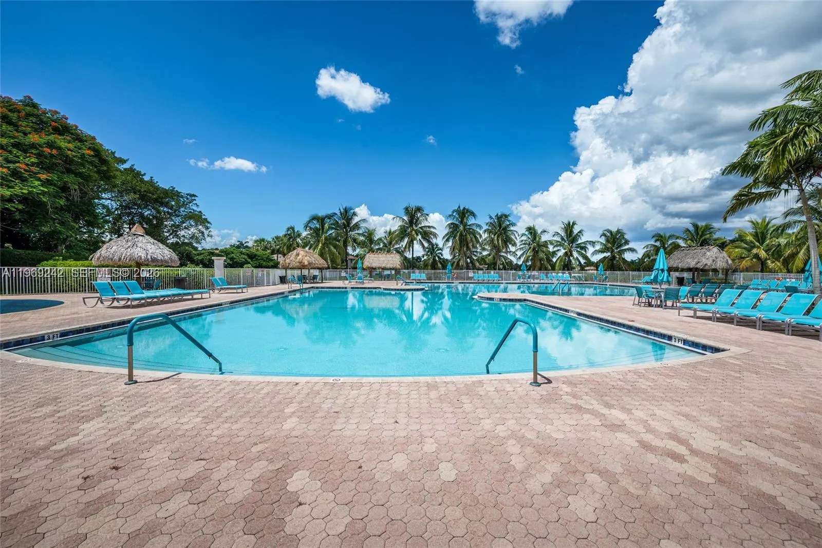 4115 Sabal Ridge Cir, Weston, Florida 33331, Weston, Florida 33331, 3 Bedrooms Bedrooms, ,2 BathroomsBathrooms,Residential,For Sale,4115 Sabal Ridge Cir, Weston, Florida 33331,A11969242