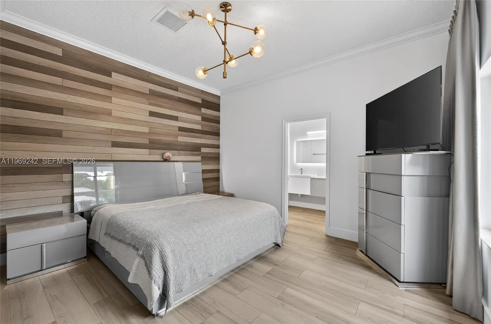 4115 Sabal Ridge Cir, Weston, Florida 33331, Weston, Florida 33331, 3 Bedrooms Bedrooms, ,2 BathroomsBathrooms,Residential,For Sale,4115 Sabal Ridge Cir, Weston, Florida 33331,A11969242