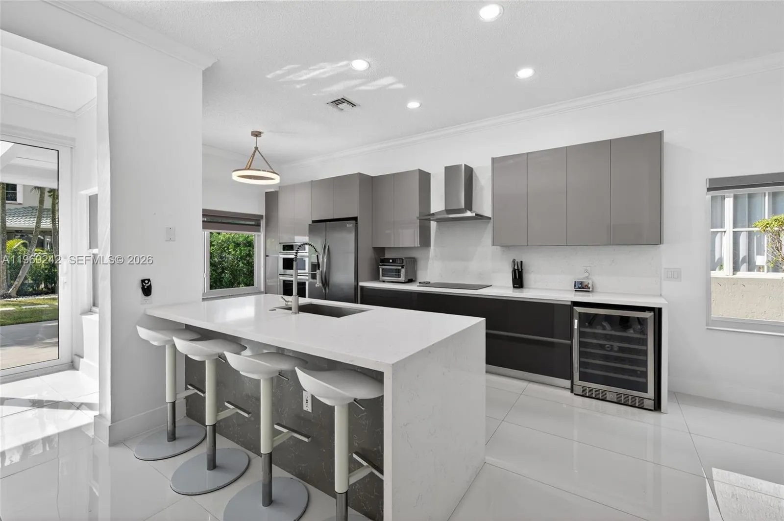 4115 Sabal Ridge Cir, Weston, Florida 33331, Weston, Florida 33331, 3 Bedrooms Bedrooms, ,2 BathroomsBathrooms,Residential,For Sale,4115 Sabal Ridge Cir, Weston, Florida 33331,A11969242