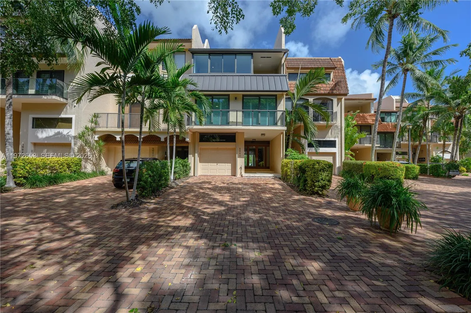 5990 Paradise Point Dr, Palmetto Bay, Florida 3315, Palmetto Bay, Florida 33157, 4 Bedrooms Bedrooms, ,3 BathroomsBathrooms,Residential,For Sale,5990 Paradise Point Dr, Palmetto Bay, Florida 3315,A11972653