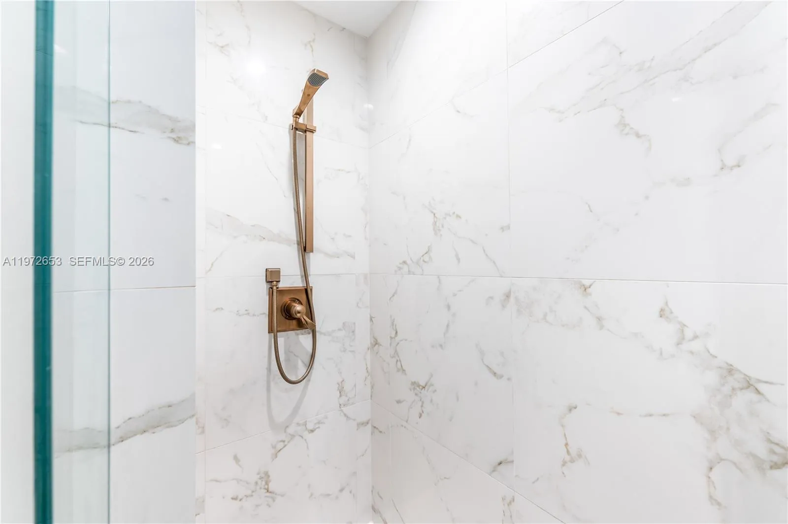 5990 Paradise Point Dr, Palmetto Bay, Florida 3315, Palmetto Bay, Florida 33157, 4 Bedrooms Bedrooms, ,3 BathroomsBathrooms,Residential,For Sale,5990 Paradise Point Dr, Palmetto Bay, Florida 3315,A11972653