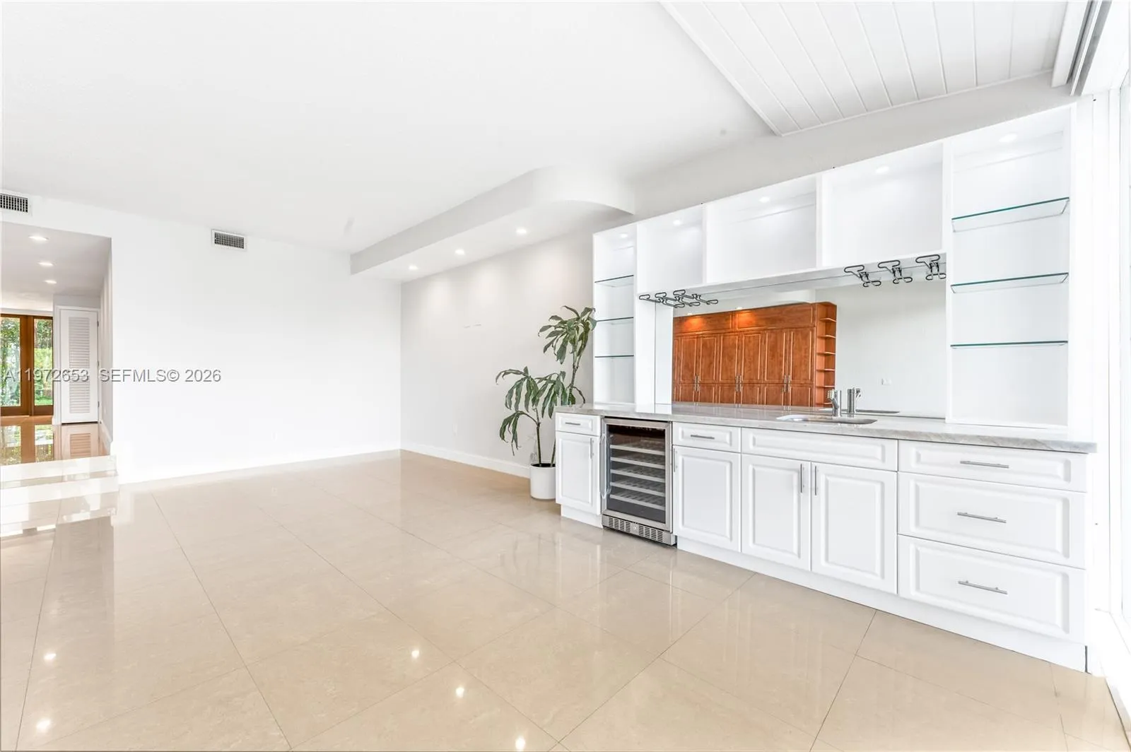 5990 Paradise Point Dr, Palmetto Bay, Florida 3315, Palmetto Bay, Florida 33157, 4 Bedrooms Bedrooms, ,3 BathroomsBathrooms,Residential,For Sale,5990 Paradise Point Dr, Palmetto Bay, Florida 3315,A11972653