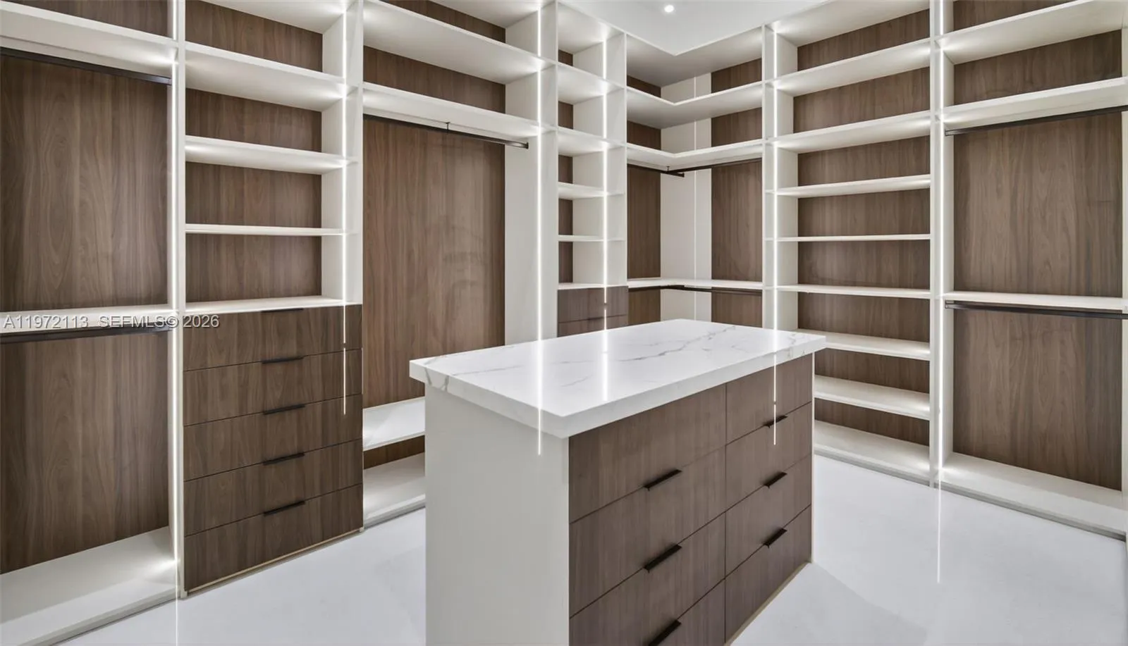 11395 Sw 88th Ave, Miami, Florida 33176, Miami, Florida 33176, 5 Bedrooms Bedrooms, ,6 BathroomsBathrooms,Residential,For Sale,11395 Sw 88th Ave, Miami, Florida 33176,A11972113